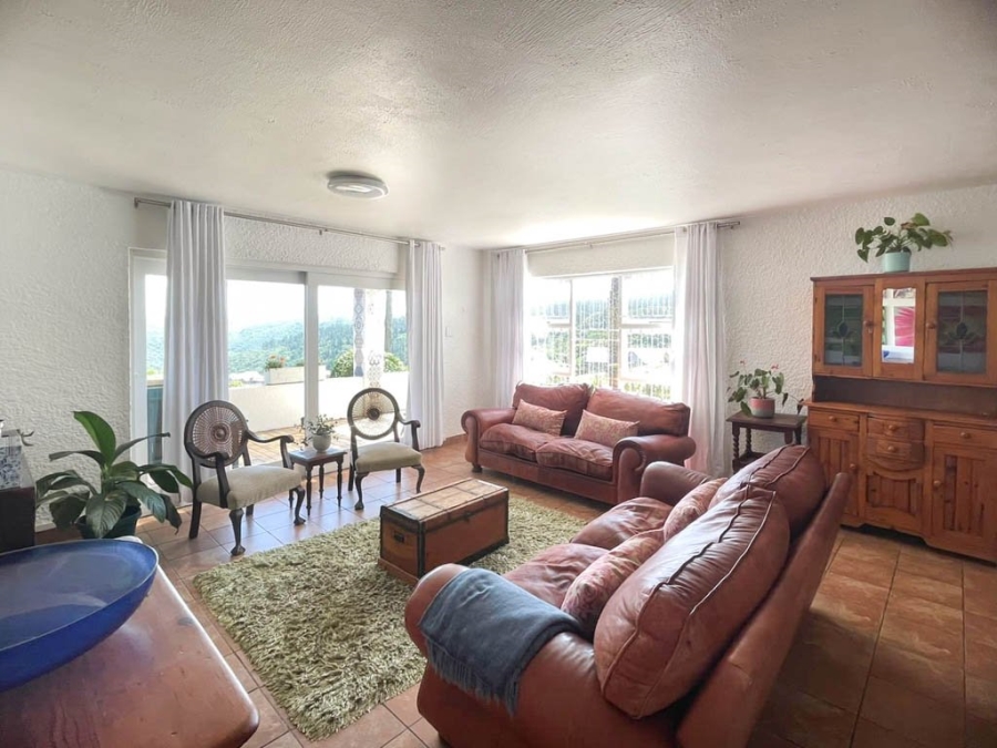 8 Bedroom Property for Sale in Herolds Bay Western Cape